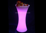 Επιτραπέζιο φως Poseur επάνω στα πολυ χρώματα πλαστικού υλικού PE δοχείων λουλουδιών για την ψύξη κρασιού