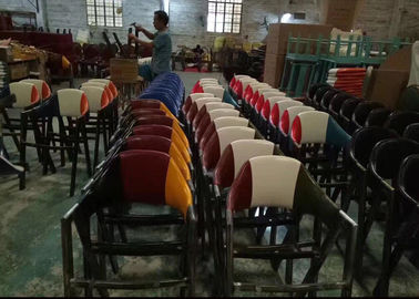 Κίνα Προσαρμοσμένες ξύλινες υλικές έδρες ύφους συμποσίου για να δειπνήσει, διασκορπισμένη συσκευασία προμηθευτής